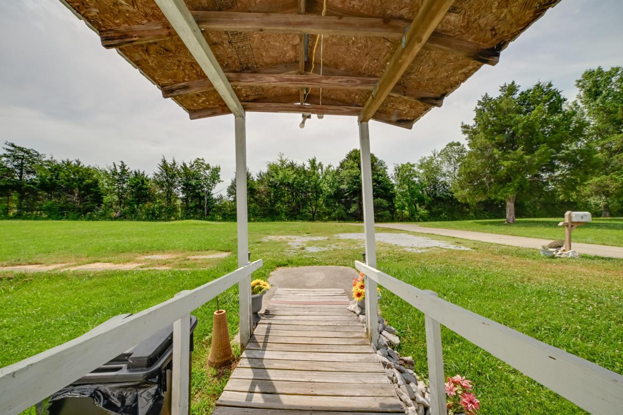 Serene Mcewen Cottage About 2 Mi To Golf Course! Экстерьер фото