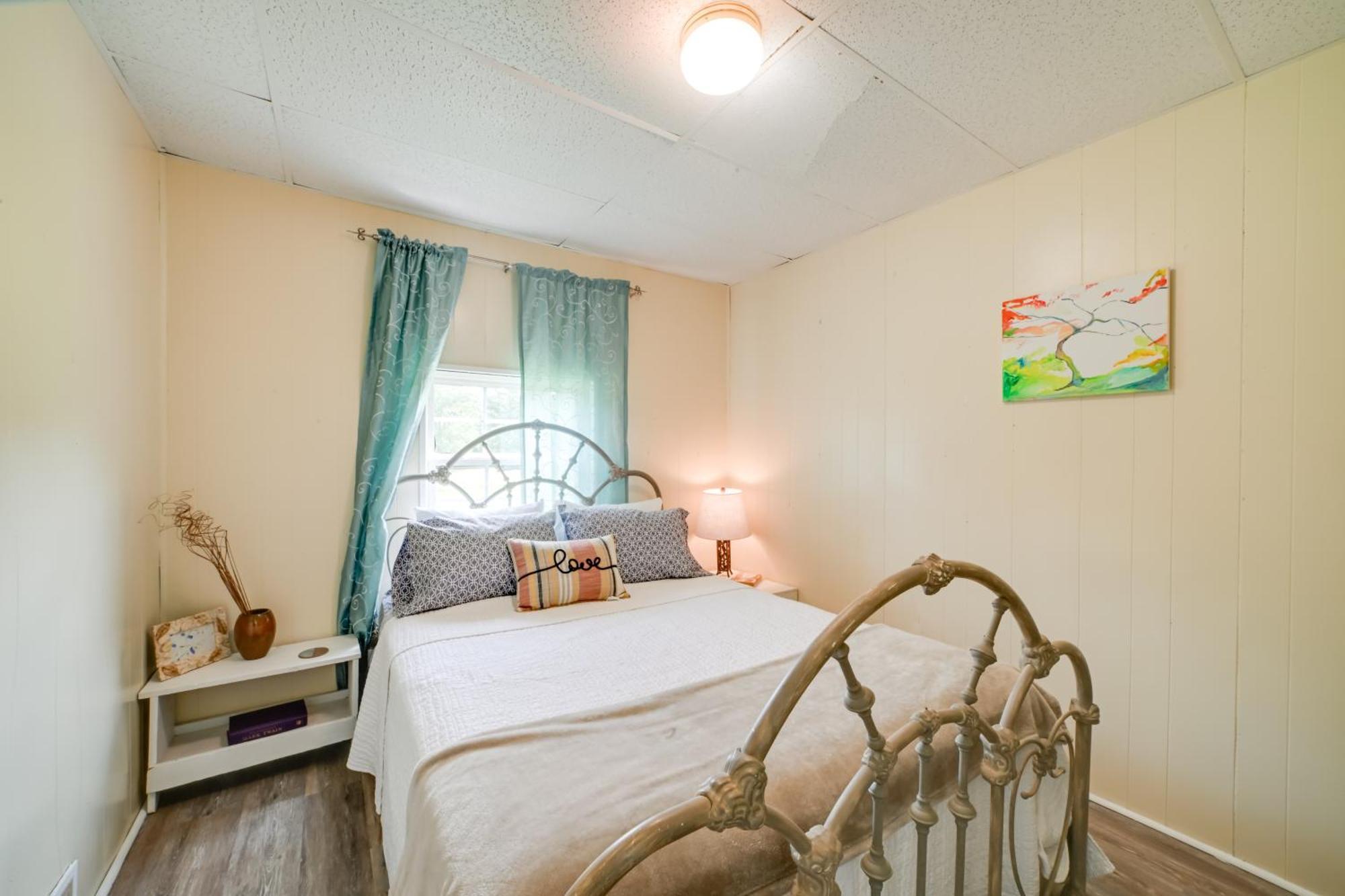 Serene Mcewen Cottage About 2 Mi To Golf Course! Экстерьер фото